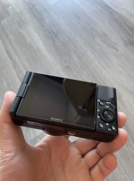 Sony ZV-1 20.1MP Compact Digital Vlog Camera – 4K Video & Flip Screen thumbnail 8