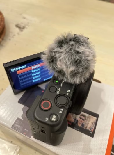 Sony ZV-1 Vlogging Camera Compact Digital Camera – Like New thumbnail 2