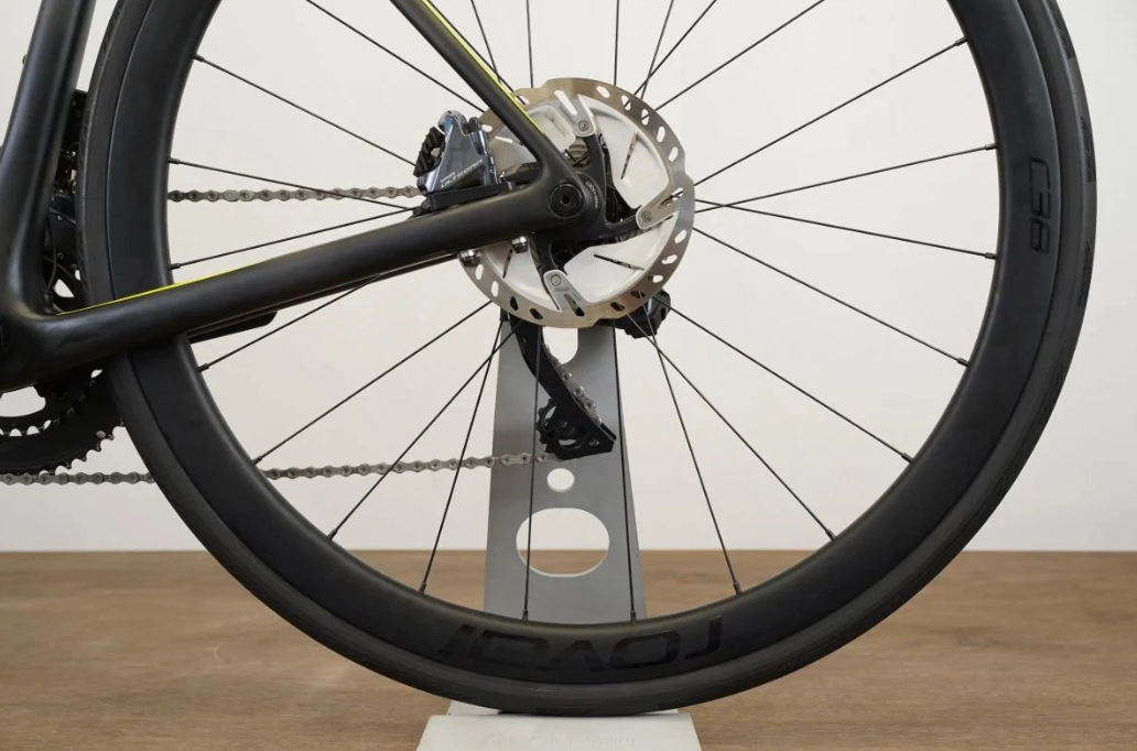 Specialized Roubaix Comp 2019 (56cm) Ultegra Di2 Roval Carbon Road Bike thumbnail 12