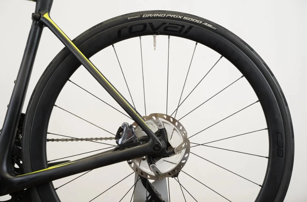 Specialized Roubaix Comp 2019 (56cm) Ultegra Di2 Roval Carbon Road Bike thumbnail 13