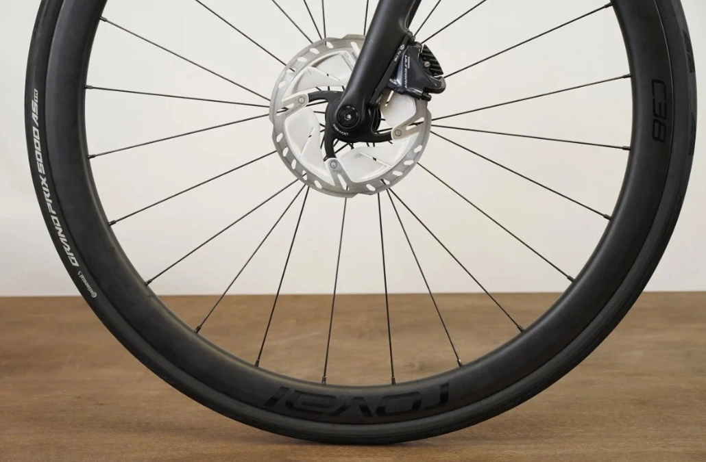 Specialized Roubaix Comp 2019 (56cm) Ultegra Di2 Roval Carbon Road Bike thumbnail 14