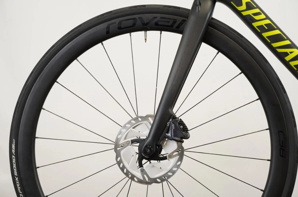 Specialized Roubaix Comp 2019 (56cm) Ultegra Di2 Roval Carbon Road Bike thumbnail 15