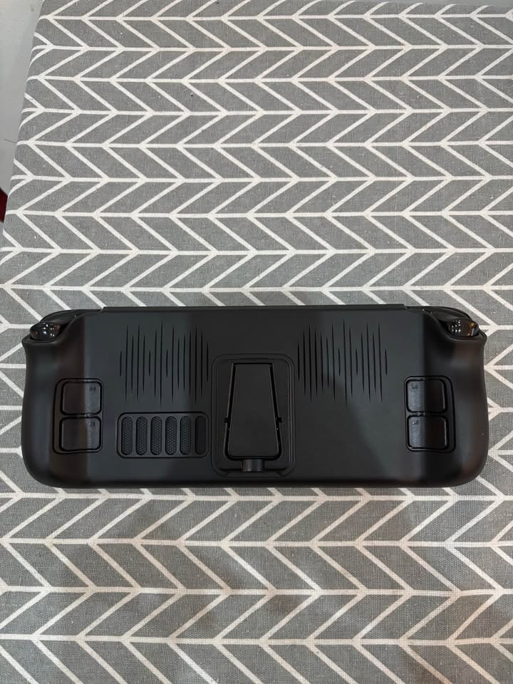 Steam Deck 512GB LCD Anti-Glare – Barely Used (Model 1010) 🎮 thumbnail 3