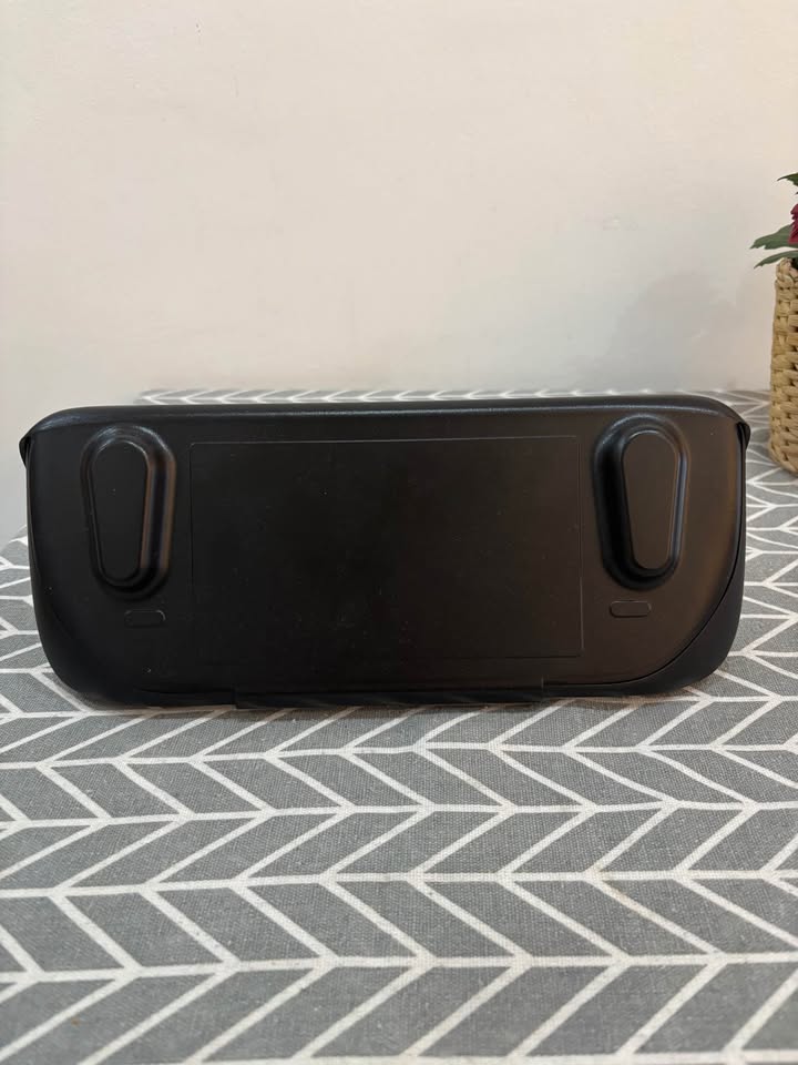 Steam Deck 512GB LCD Anti-Glare – Barely Used (Model 1010) 🎮 thumbnail 5