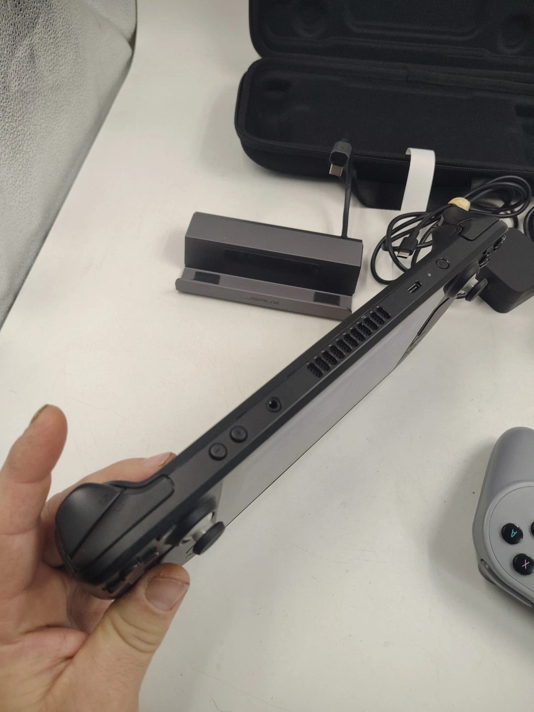 Steam Deck 512GB SSD (Model 1010) – Full Bundle | Dock + Controller + Case thumbnail 11