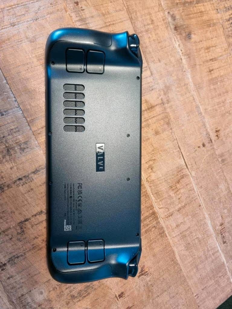 Steam Deck OLED 1TB – Ultimate Handheld Gaming Console | Includes Case thumbnail 3