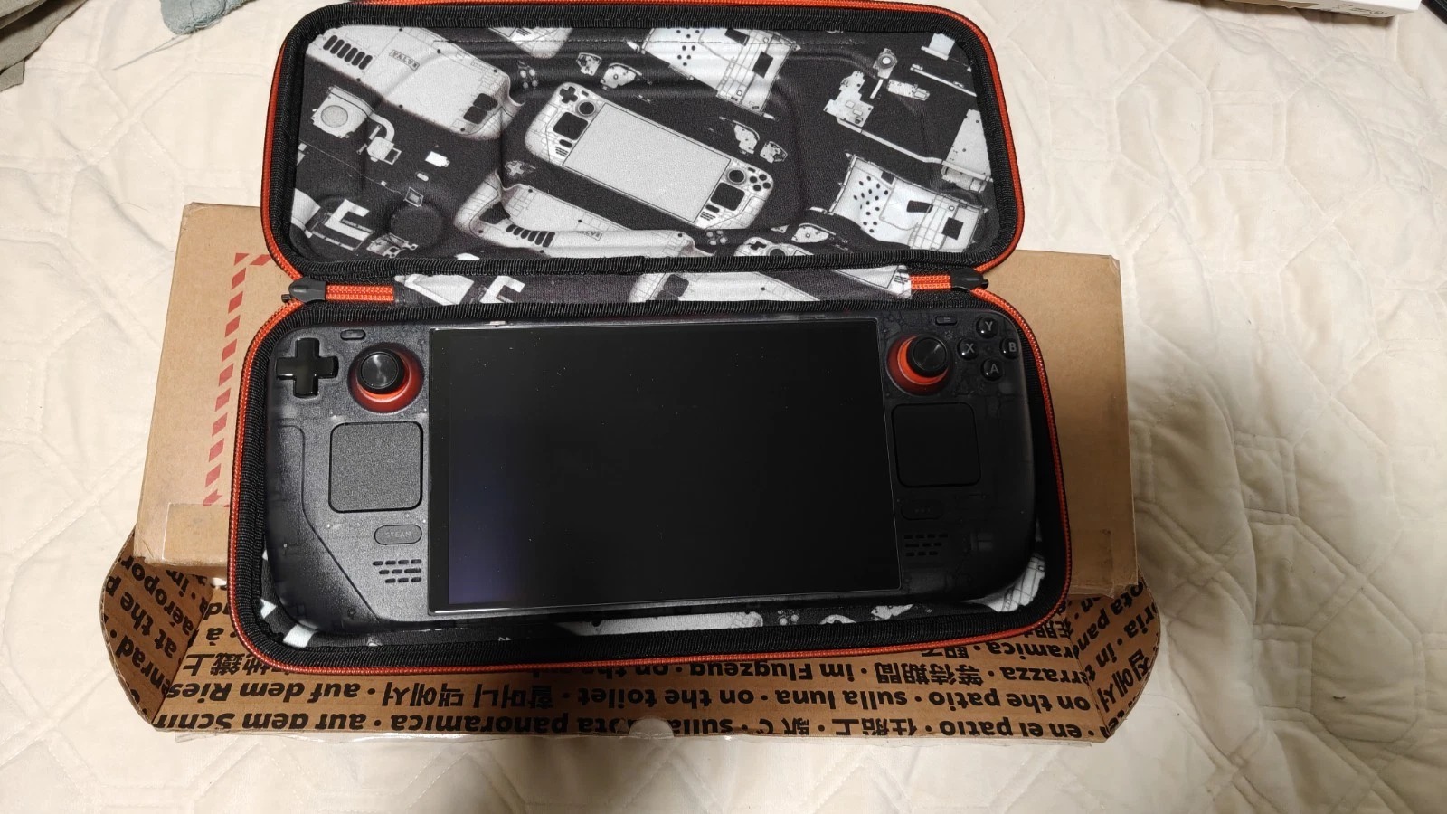 Steam Deck OLED Limited Edition – Transparent Smoke | 2TB SSD thumbnail 3