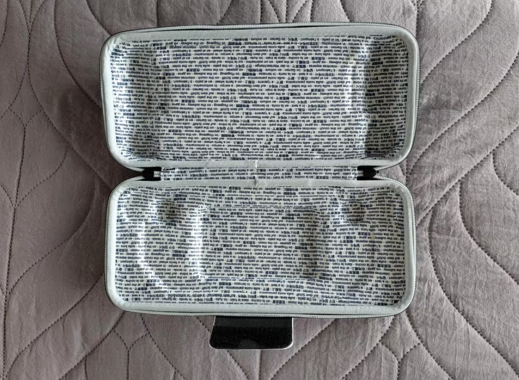 Steam Deck White OLED 1 TB, Limited Edition from Valve thumbnail 13