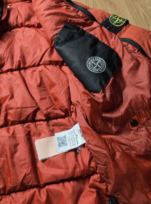 Stone Island Garment Dyed Crinkle Reps NY Down Puffer Jacket (S) thumbnail 8