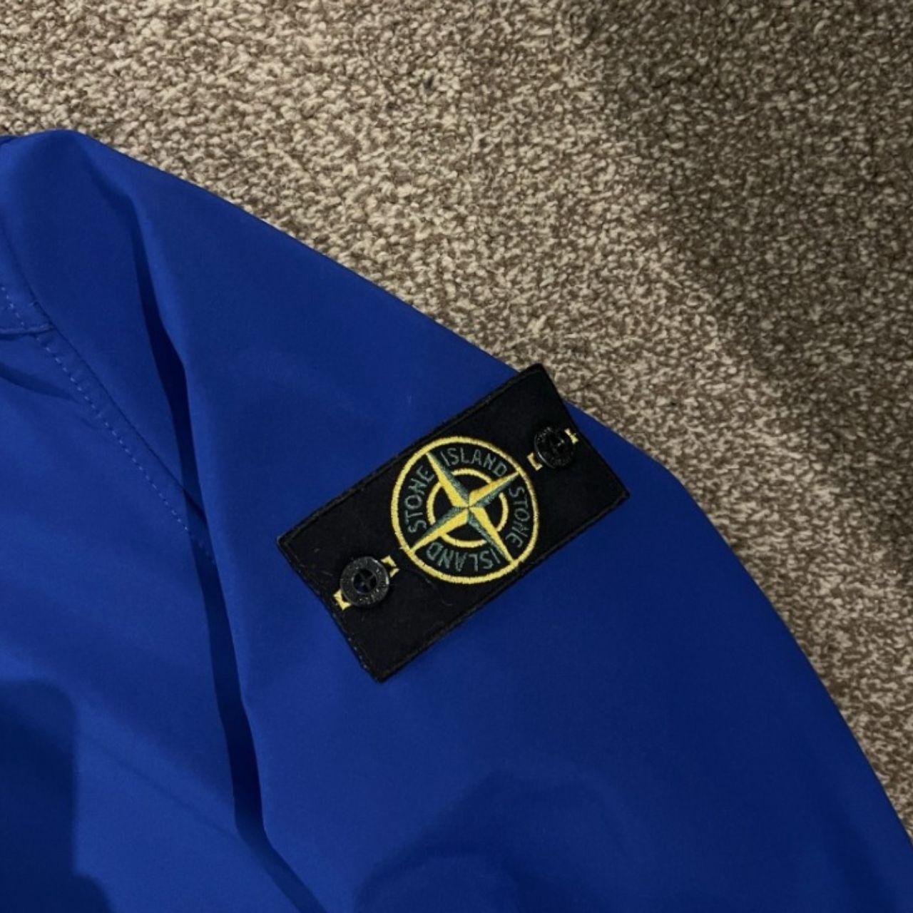 Stone Island Soft Shell-R Hooded Jacket - Bleu Marine (ou Bleu) thumbnail 7