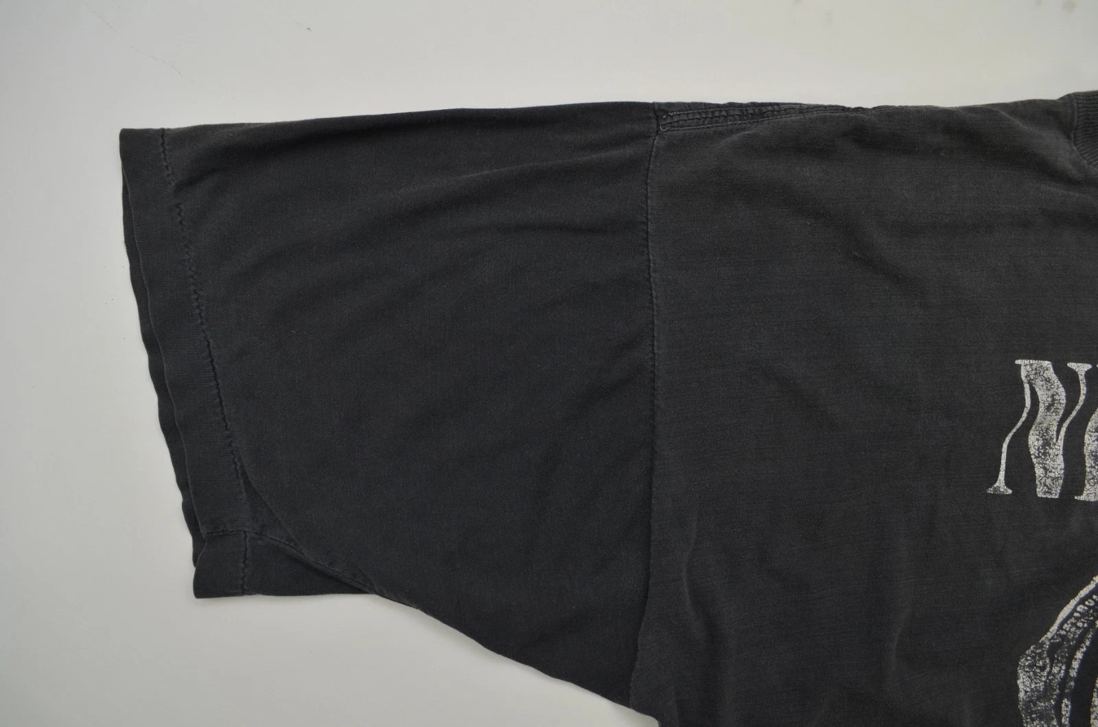 T-shirt noir vieilli vintage années 90 Nirvana Vestibule Cercles of Hell taille XL thumbnail 12