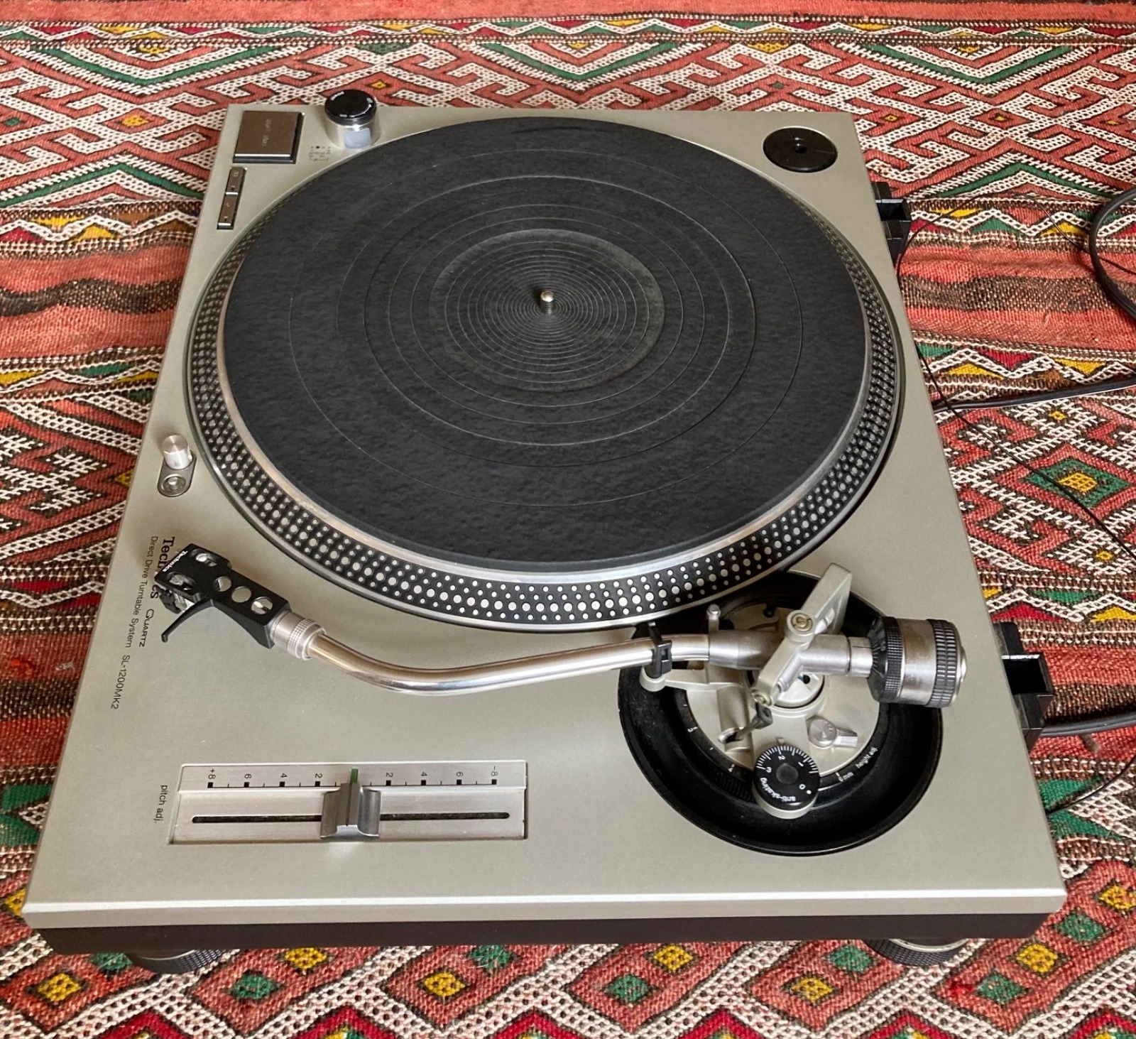 Technics SL-1200MK2 DJ Turntable - Silver - 1998 thumbnail 4