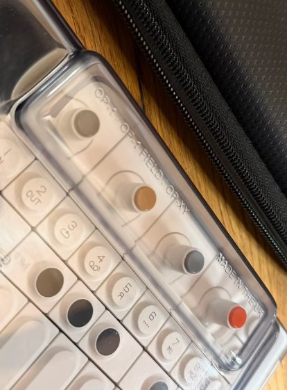 Teenage Engineering OP-1 Field Synthesizer – Like New Condition + Accessories thumbnail 12