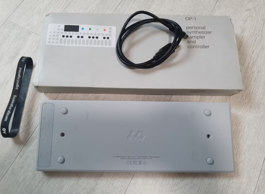 Teenage Engineering OP-1 Synthesizer – OVP, Like New, Hardly Used thumbnail 2