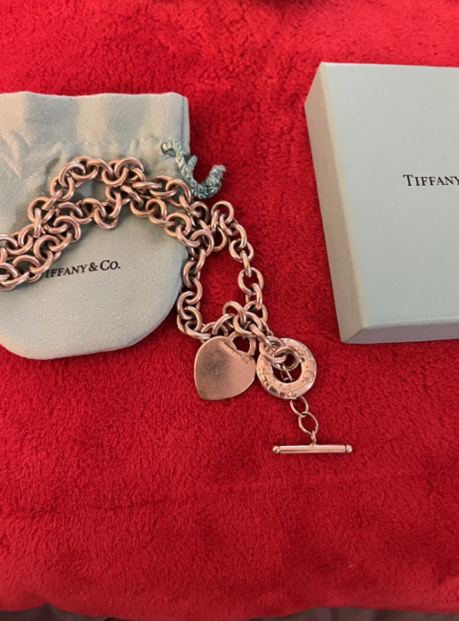 Tiffany & Co. Sterling Silver Heart Tag Toggle Necklace – 18" thumbnail 3