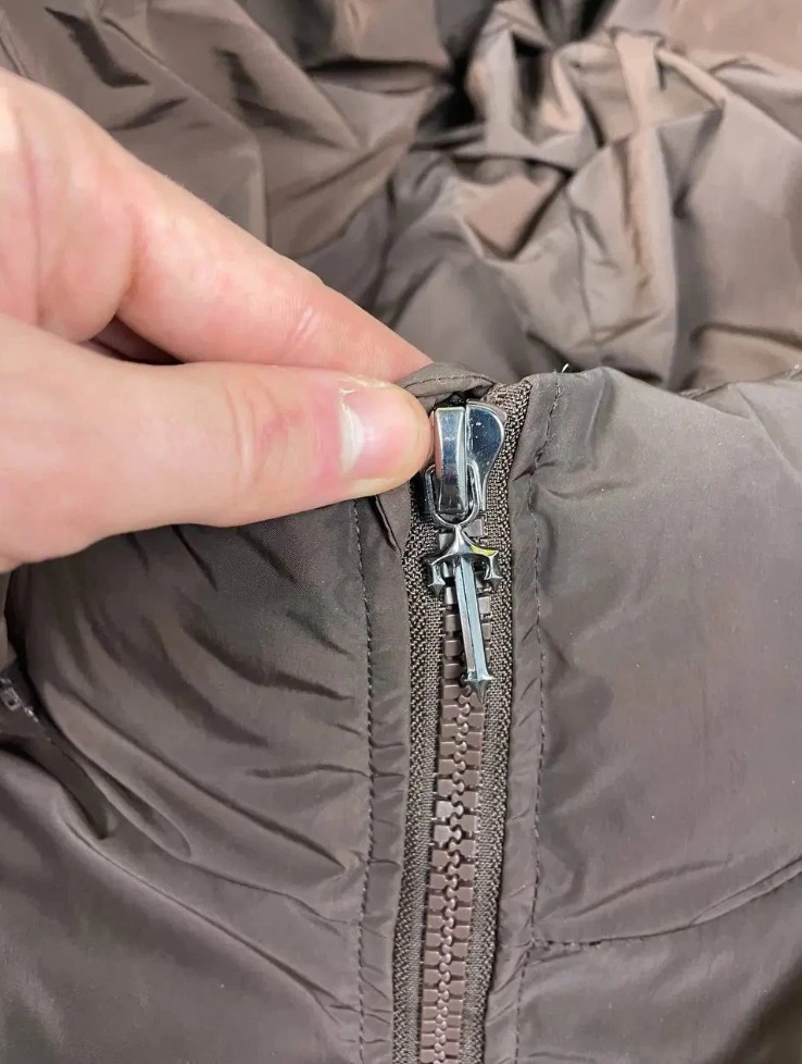 Trapstar Irongate Puffer Jacket Brown – Men’s Small, Detachable Hood thumbnail 10