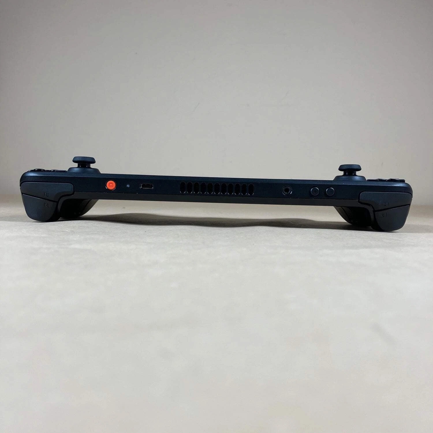 Valve Steam Deck 1TB HDR OLED Anti-Glare Etched Glass Near Mint Complete thumbnail 7