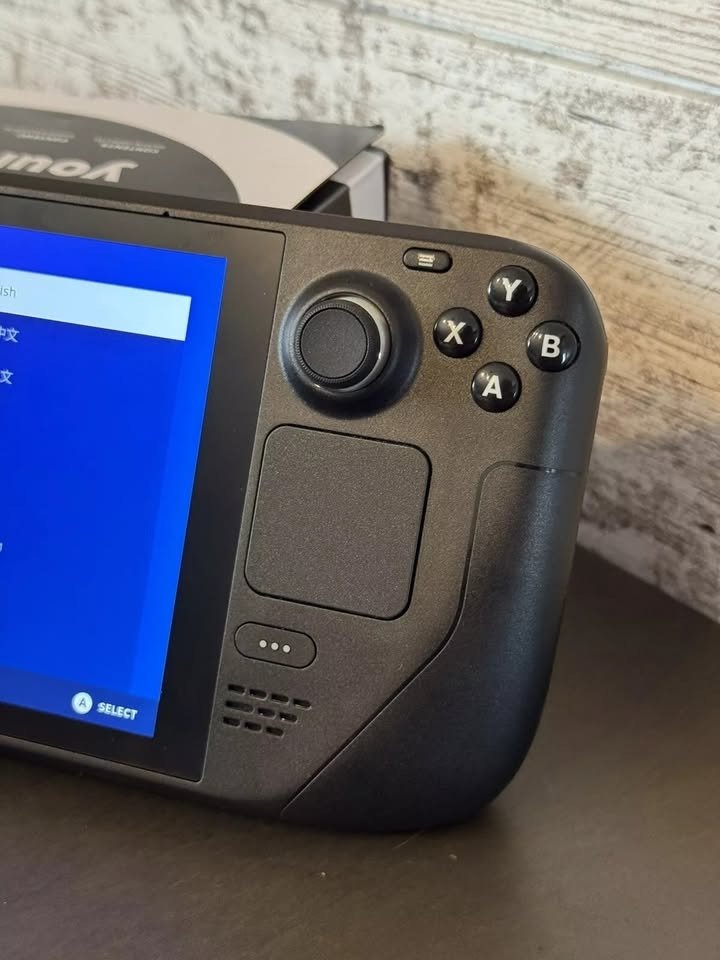 Valve Steam Deck 512GB LCD w/ Steam Dock, case, power adapter and original box thumbnail 5