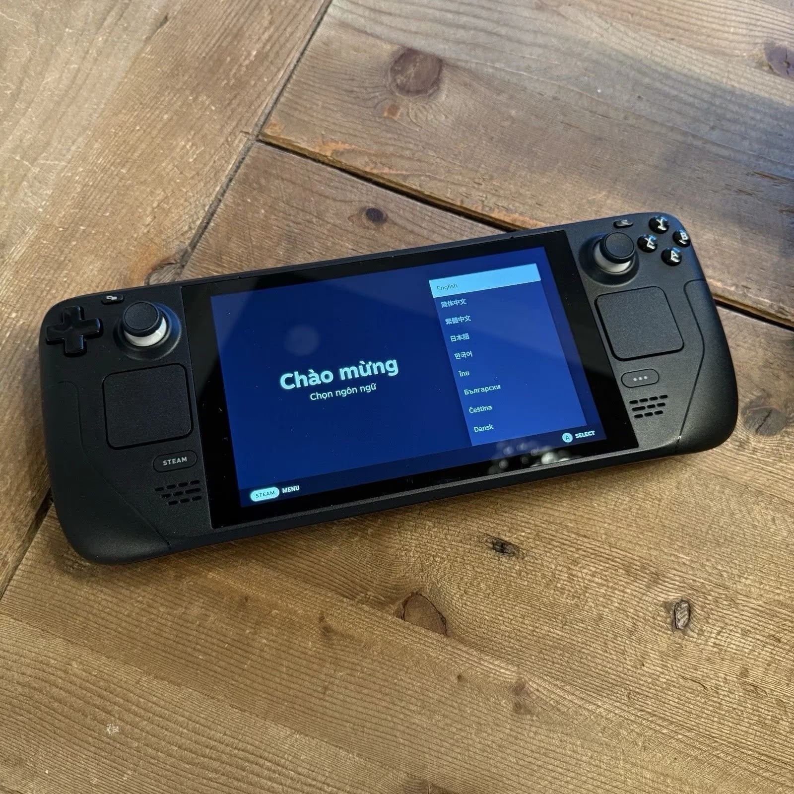 Valve Steam Deck 64GB – Ultimate Handheld Gaming Console thumbnail 8