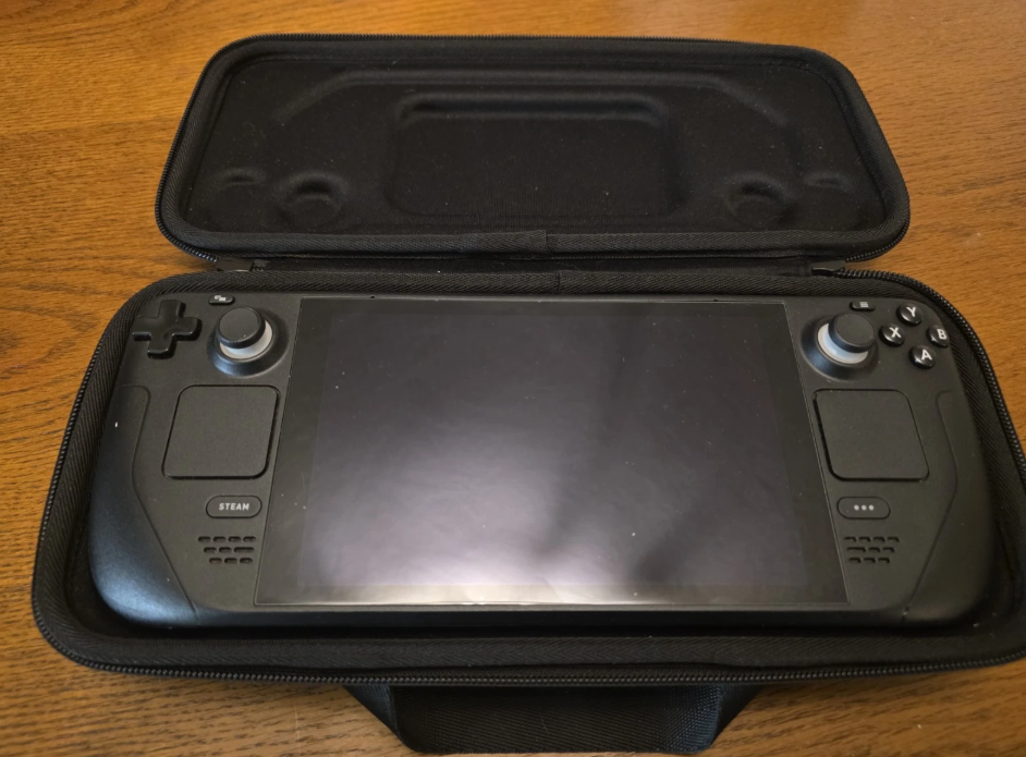 Valve Steam Deck LCD 1TB Console with Official Dock thumbnail 2