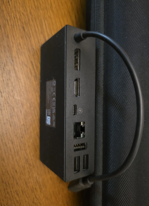 Valve Steam Deck LCD 1TB Console with Official Dock thumbnail 5