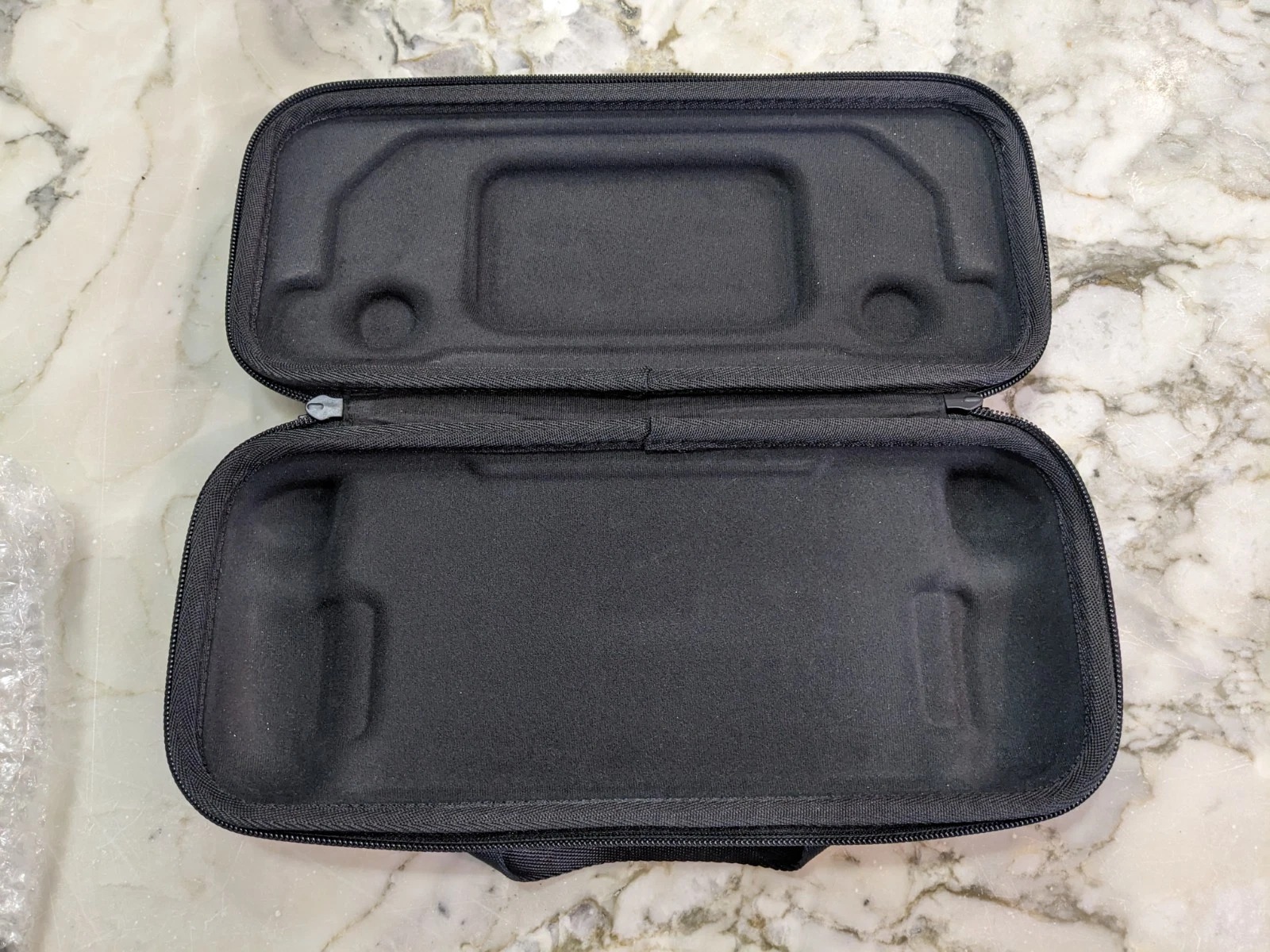 Valve Steam Deck LCD - 512GB - OEM Case - MicroSD 256GB -MicroSD to SD Converter thumbnail 7