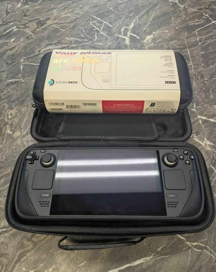 Valve steam deck OLED 1TB 512GB SD thumbnail 1