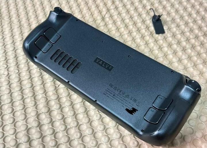 Valve steam deck OLED 1TB 512GB SD thumbnail 3