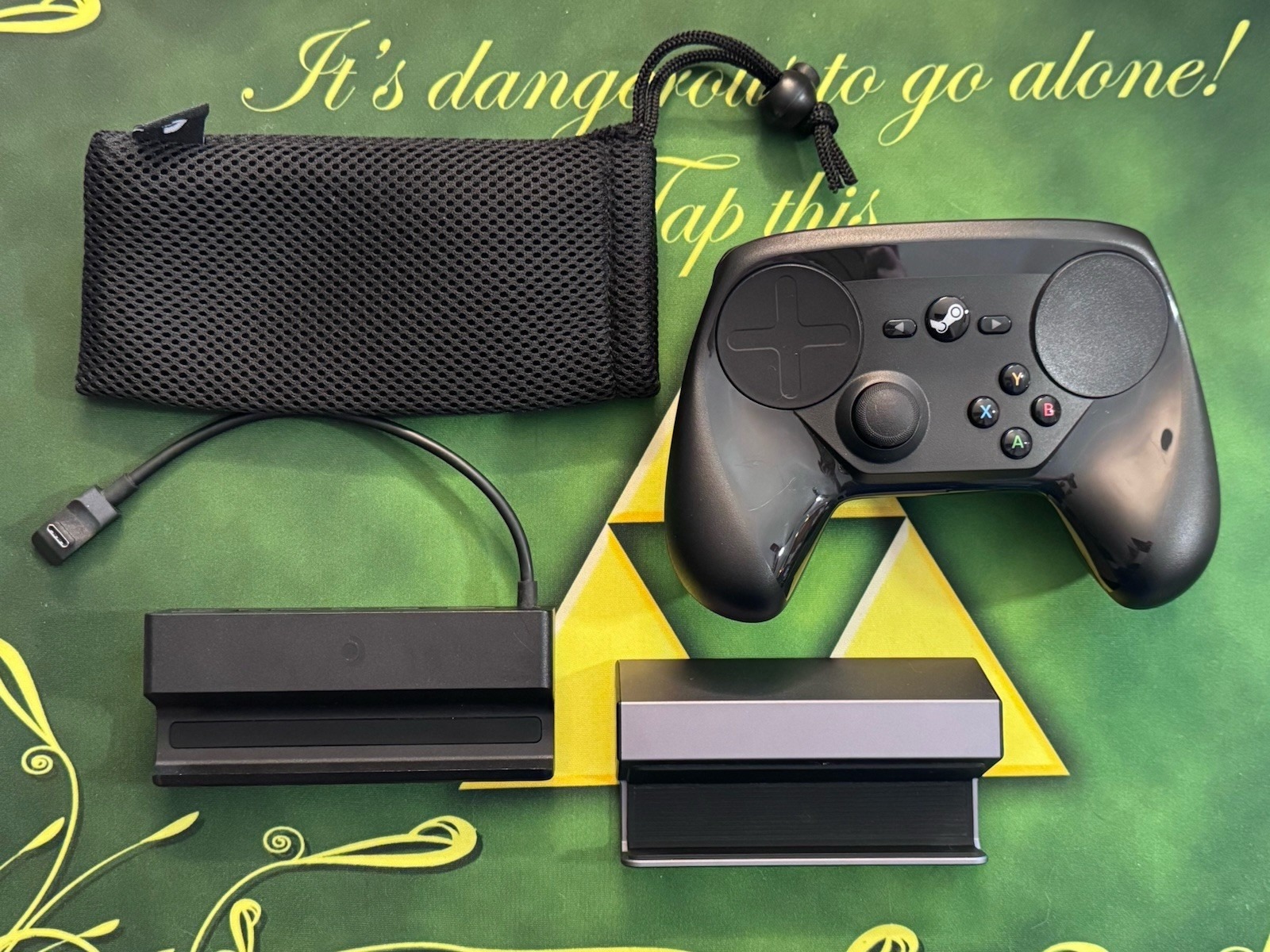 Valve Steam Deck OLED 1TB Handheld Console Bundle – OEM Dock + Steam Controller – Mint Condition thumbnail 2