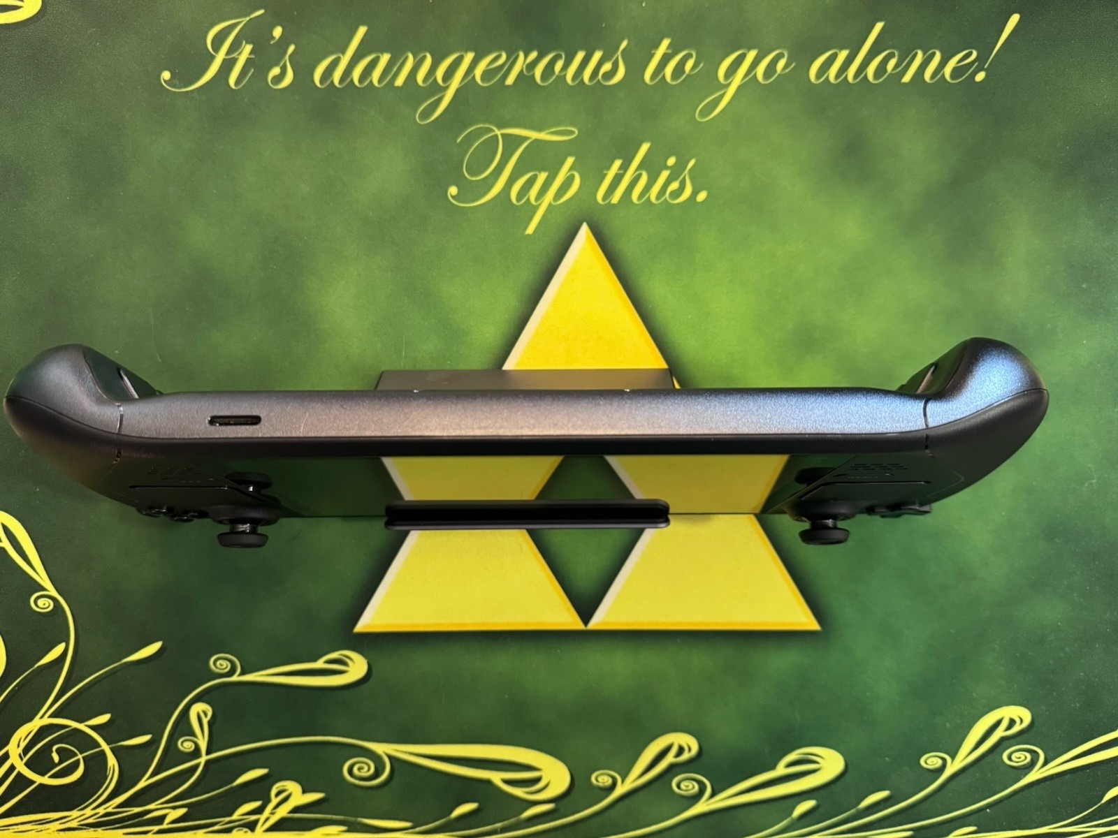 Valve Steam Deck OLED 1TB Handheld Console Bundle – OEM Dock + Steam Controller – Mint Condition thumbnail 8