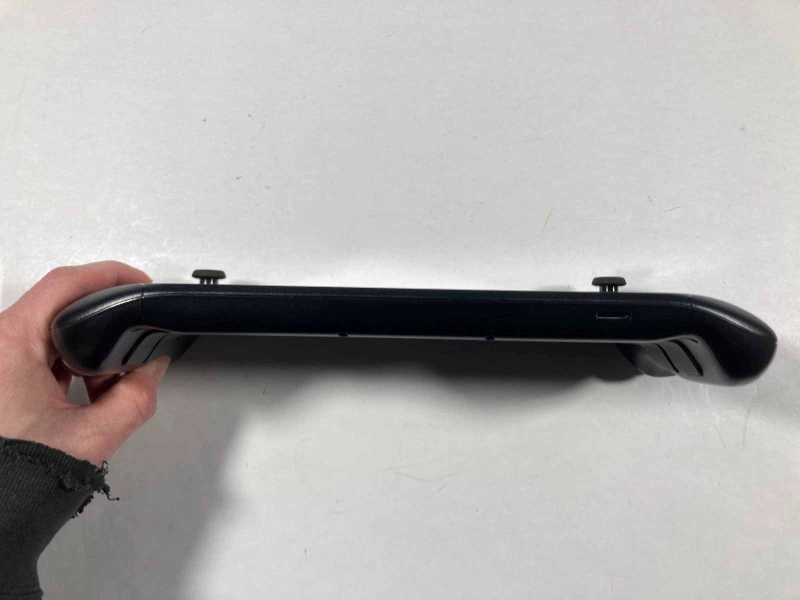 Valve Steam Deck OLED 1TB Handheld Gaming Console ONLY – HDR OLED, WiFi 6E, 90Hz thumbnail 6