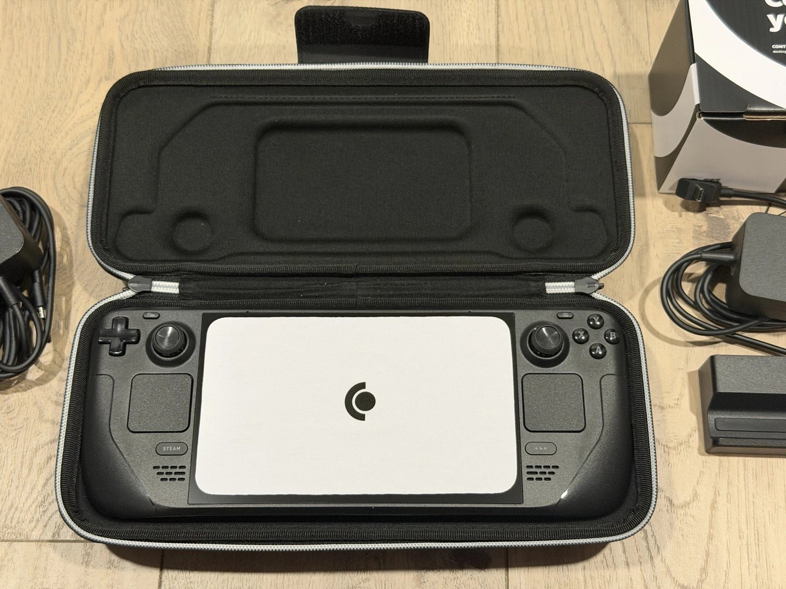 Valve Steam Deck OLED 1TB Handheld Gaming Console System thumbnail 3