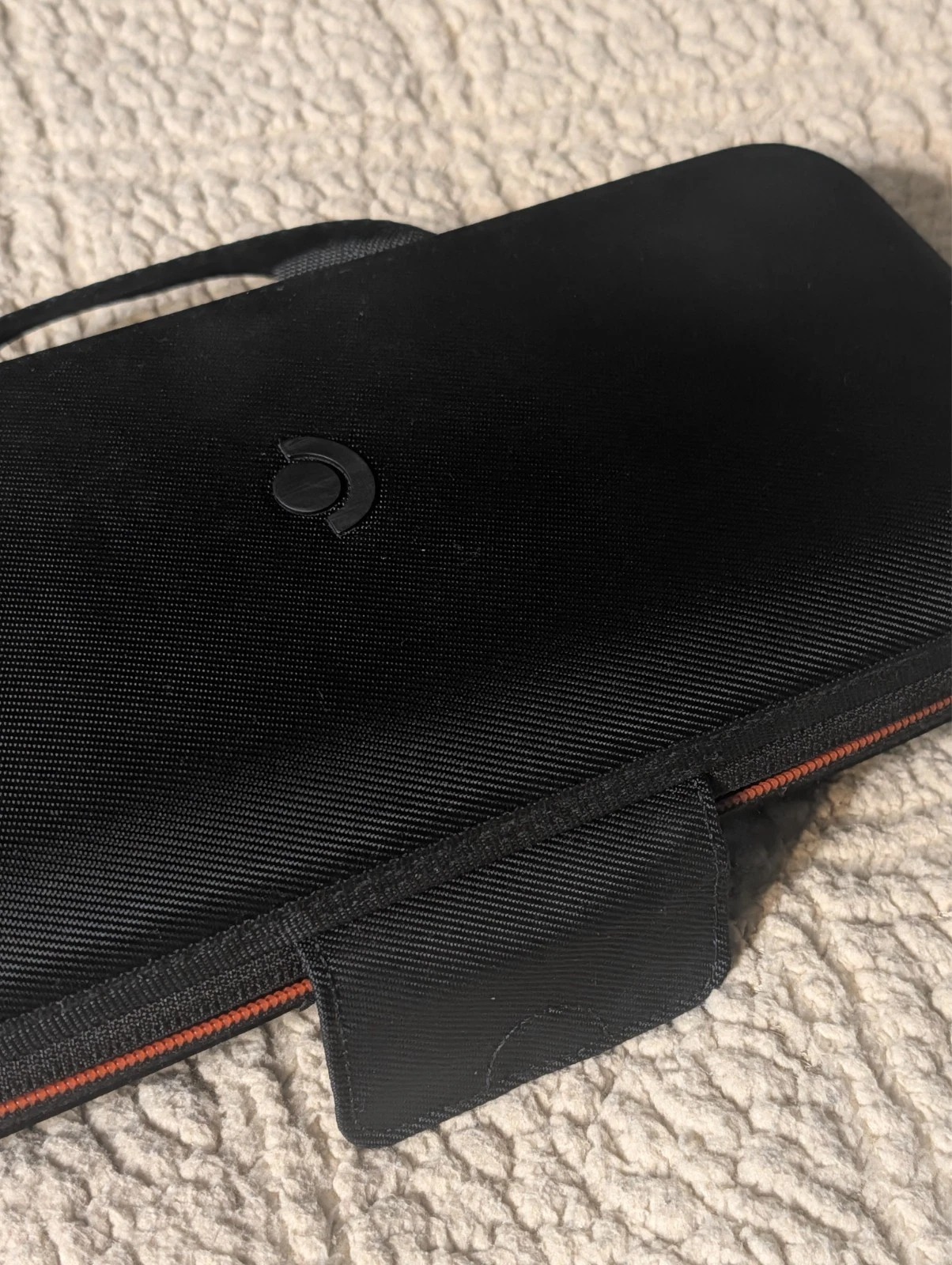 Valve Steam Deck OLED – 1TB Limited Edition + Carrying Case + Fast Charger + 512GB SD Card thumbnail 9