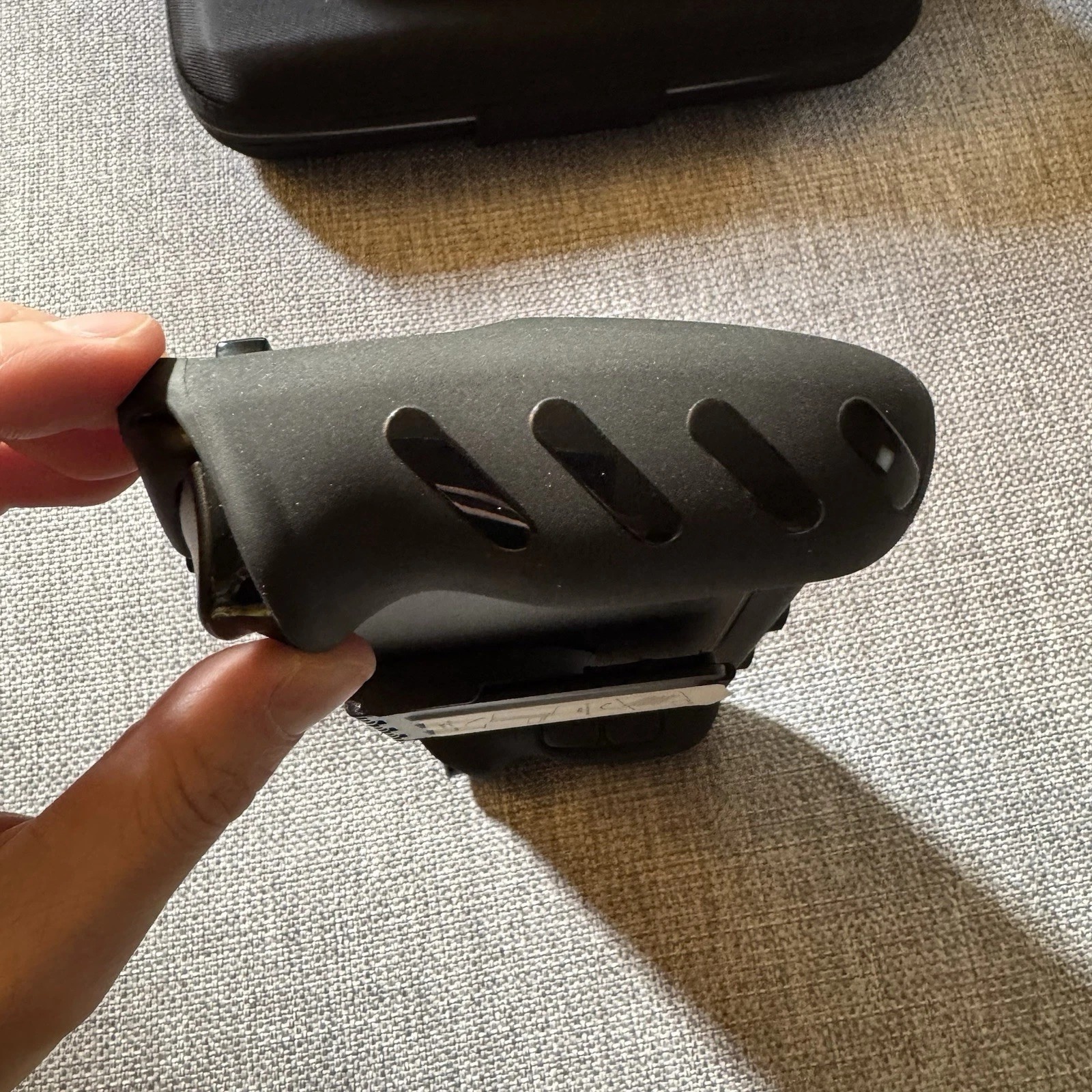 Valve Steam Deck OLED 1TB Model 1030 Great Condition With Dbrand Killswitch! thumbnail 10