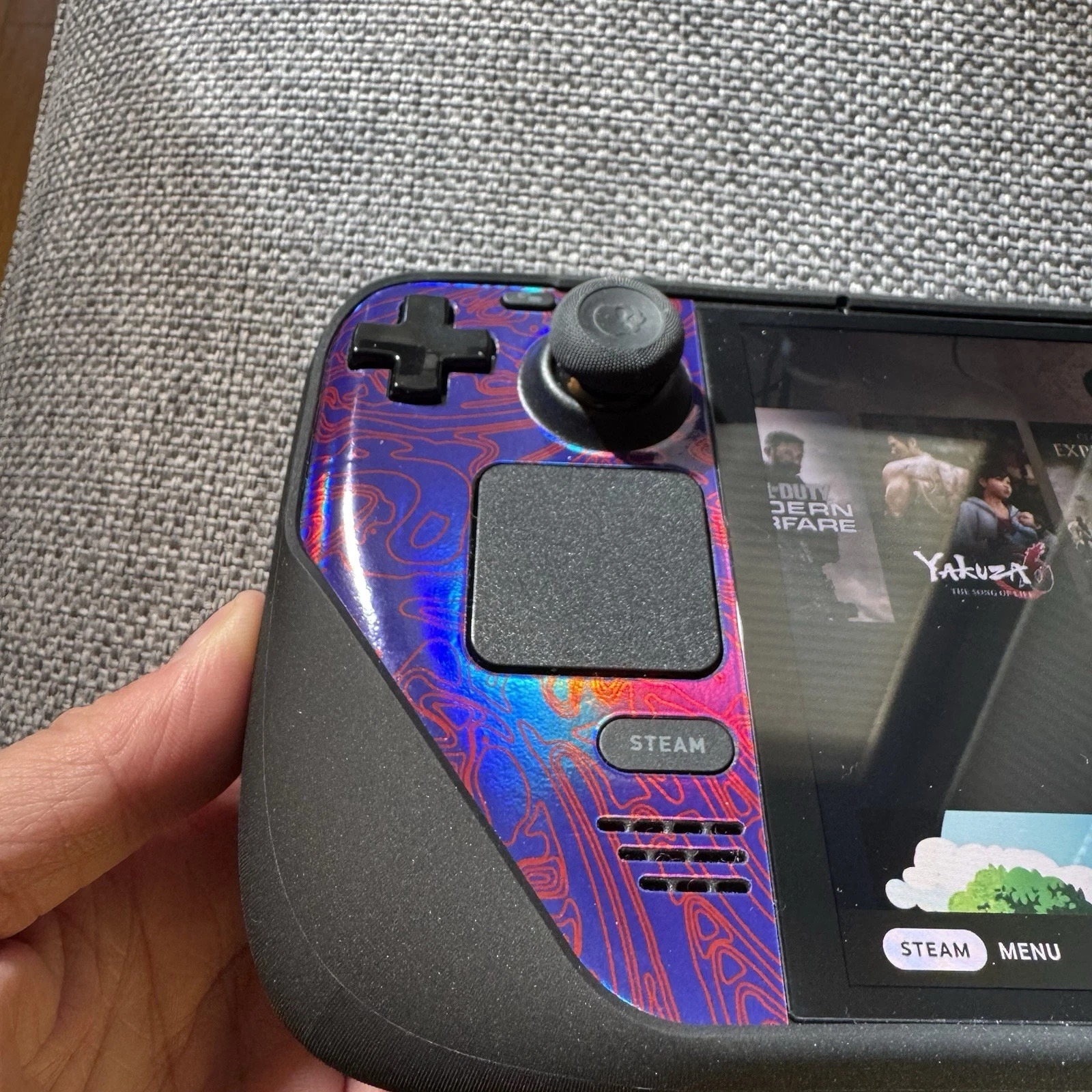 Valve Steam Deck OLED 1TB Model 1030 Great Condition With Dbrand Killswitch! thumbnail 4