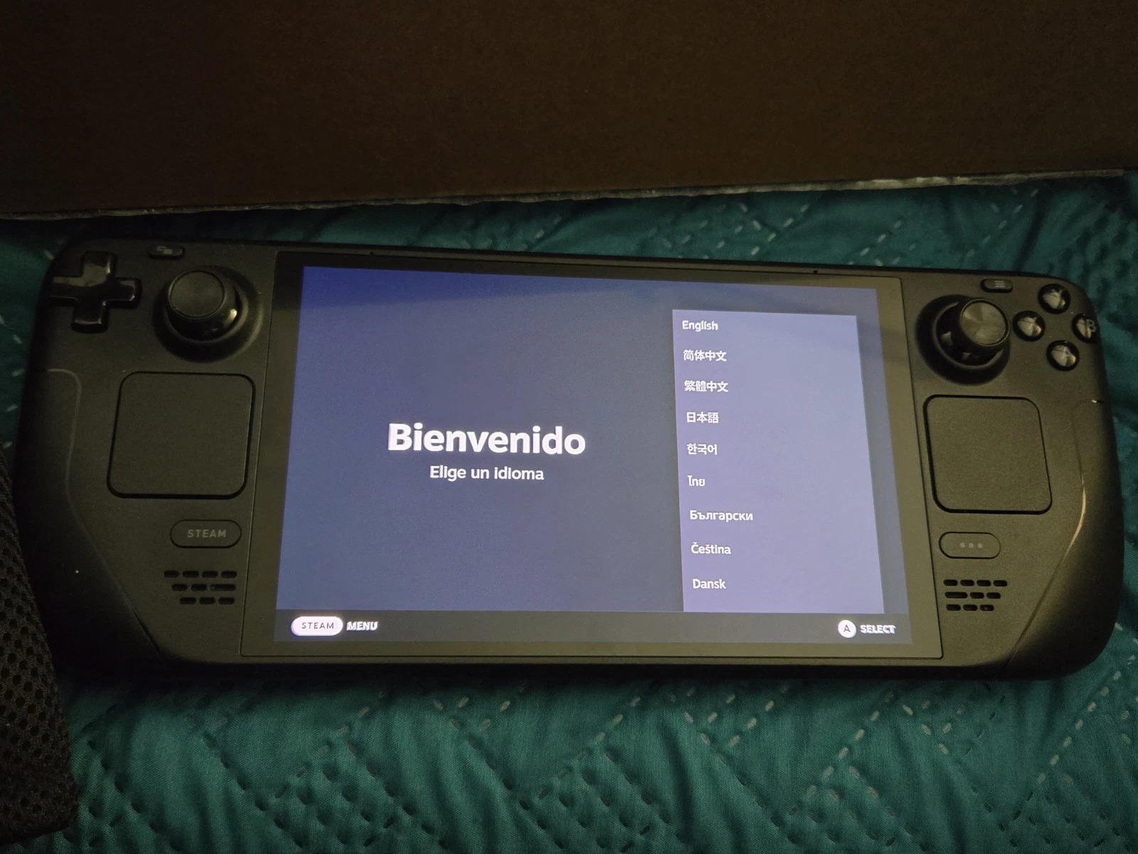 Valve Steam Deck OLED 1TB – Premium Handheld Gaming Bundle with Accessories thumbnail 4