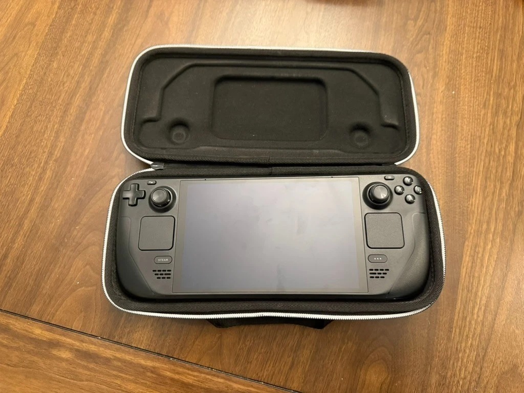 Valve Steam Deck OLED – 2TB SSD + 1TB microSD | Case + Dock thumbnail 1