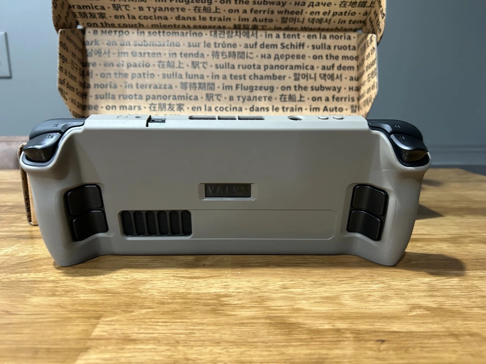 Valve Steam Deck OLED – 2TB SSD | Like New | GripCase + Extras thumbnail 10