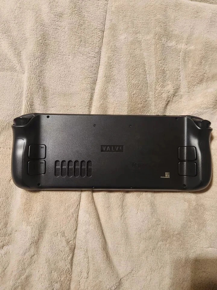 Valve Steam Deck OLED 512GB Black Handheld Console Bundle Excellent Condition thumbnail 2