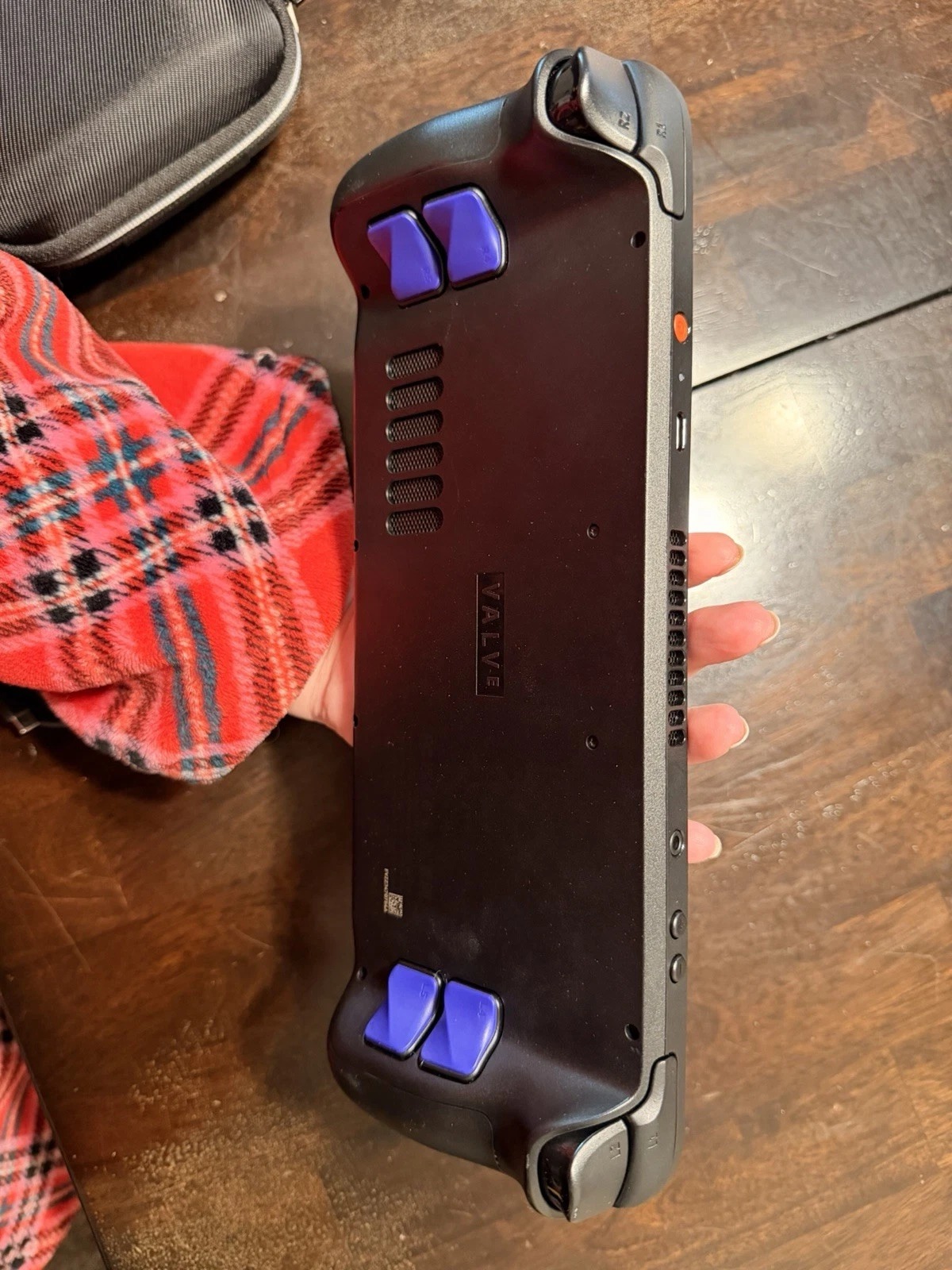 Valve Steam Deck OLED 512GB Black Handheld Console Bundle thumbnail 6