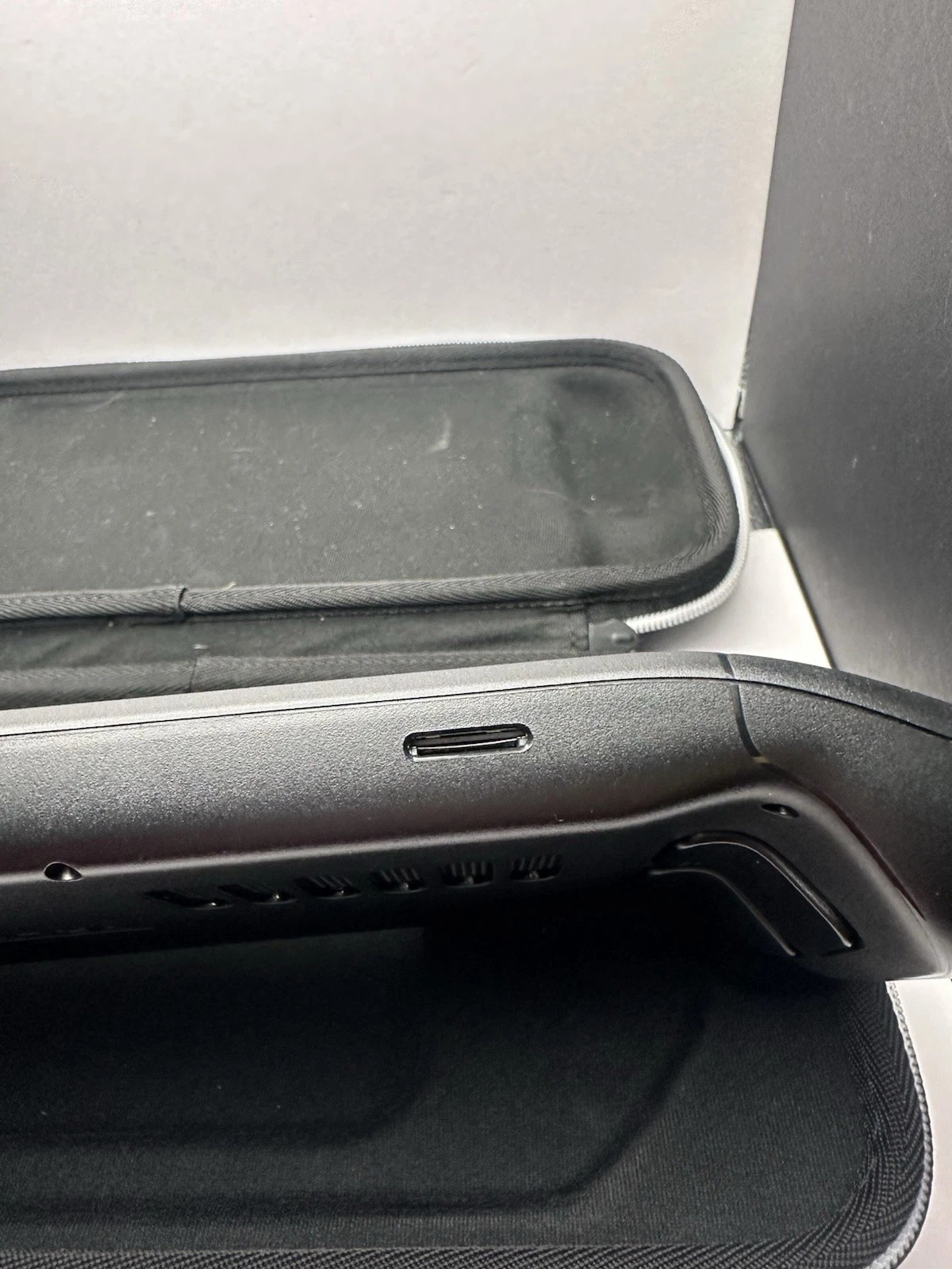 Valve Steam Deck OLED 512GB Black Handheld Console thumbnail 14