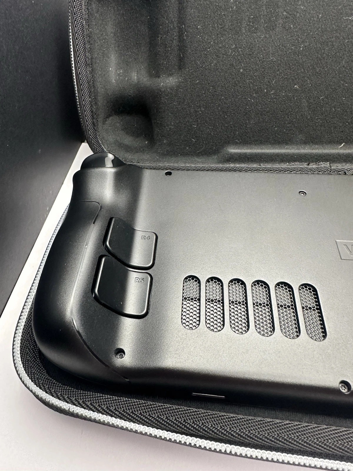 Valve Steam Deck OLED 512GB Black Handheld Console thumbnail 8