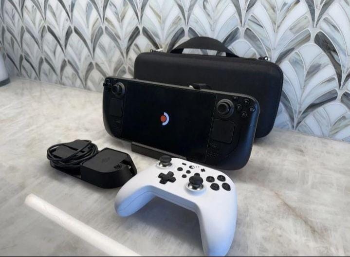  Valve Steam Deck OLED 512GB – Excellent Condition | With Docking Station, Controller & Case thumbnail 2