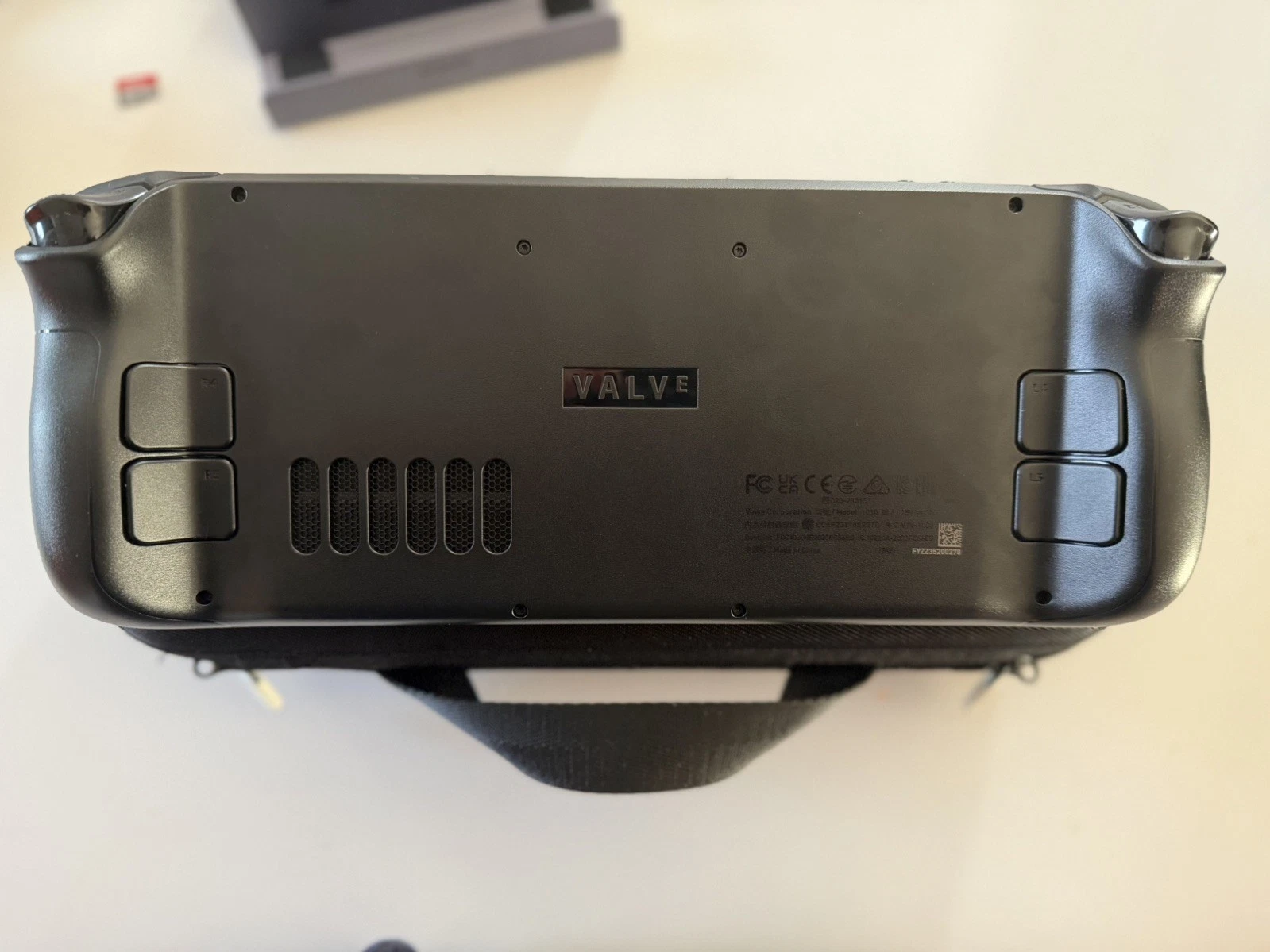 Valve Steam Deck OLED Handheld Console 1TB + Case + Charger + Dock thumbnail 4