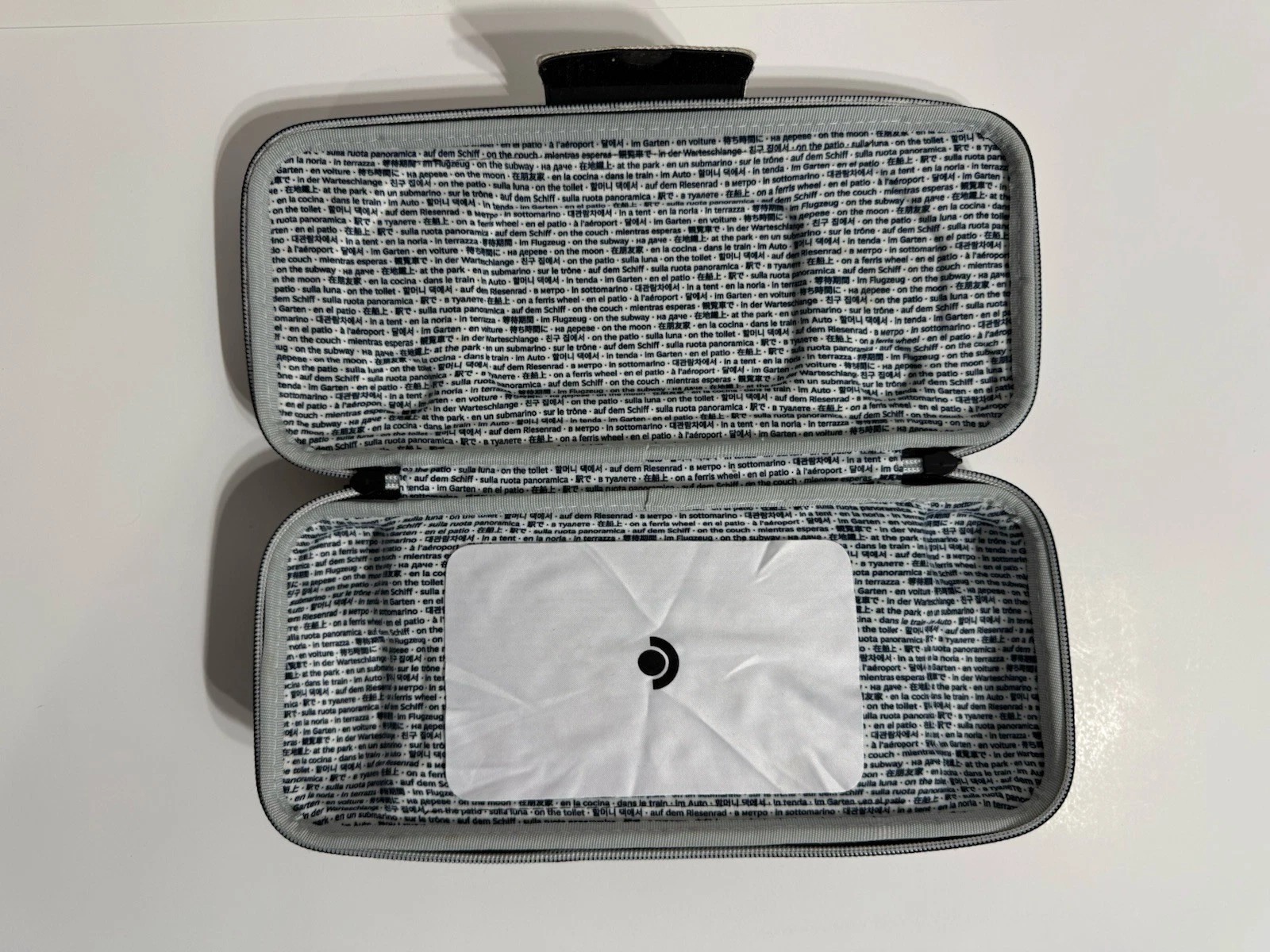 Valve Steam Deck OLED Limited White Edition 1TB Handheld Console with Case thumbnail 15