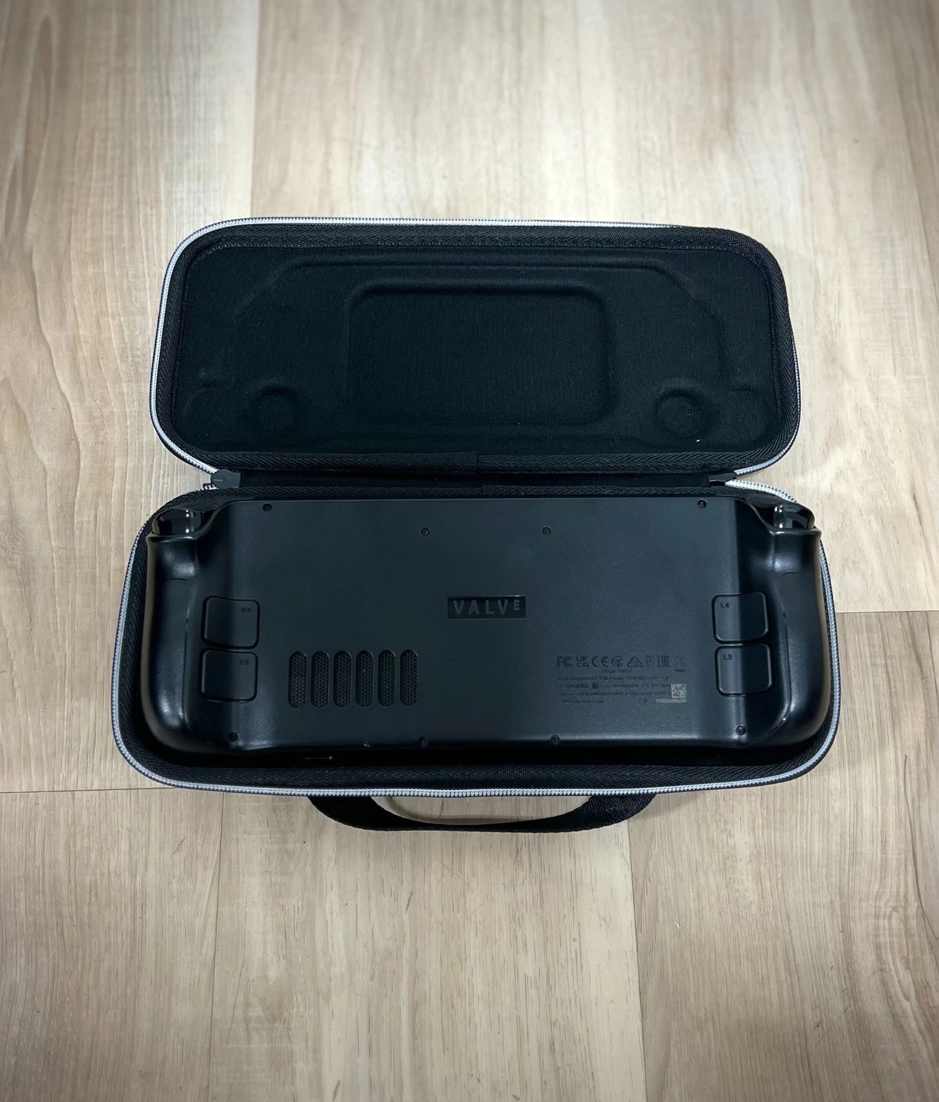 Valve Steam Deck OLED Upgrade 2 TB Storage thumbnail 2