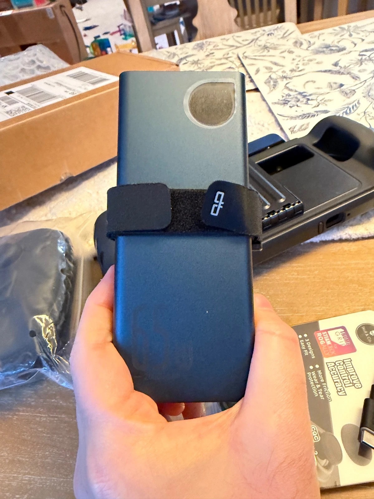 Valve Steam Deck OLED Upgraded Bundle (2TB SSD, 1TB microSD, Cases) - Excellent! thumbnail 12