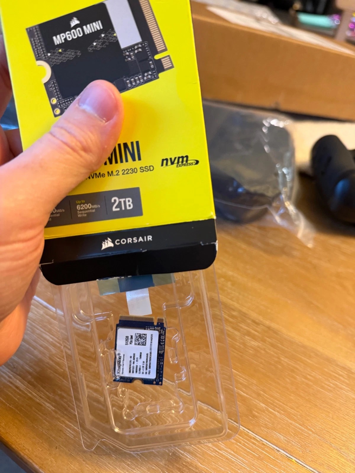 Valve Steam Deck OLED Upgraded Bundle (2TB SSD, 1TB microSD, Cases) - Excellent! thumbnail 20