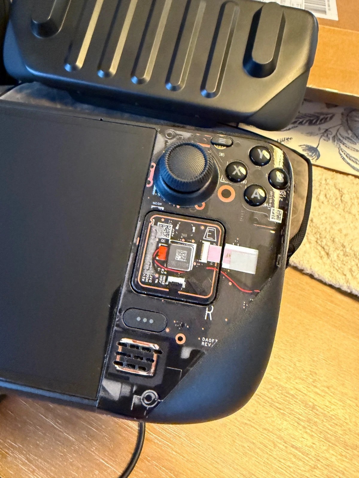 Valve Steam Deck OLED Upgraded Bundle (2TB SSD, 1TB microSD, Cases) - Excellent! thumbnail 5