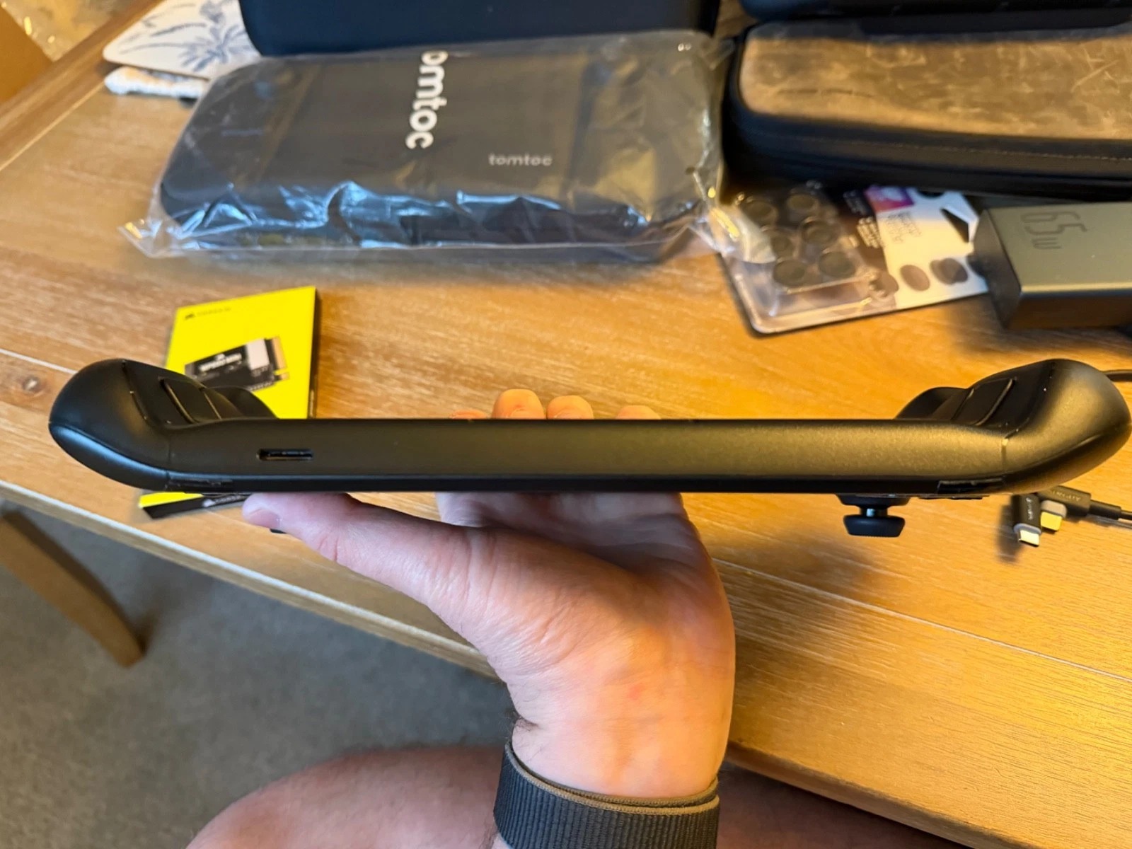 Valve Steam Deck OLED Upgraded Bundle (2TB SSD, 1TB microSD, Cases) - Excellent! thumbnail 9